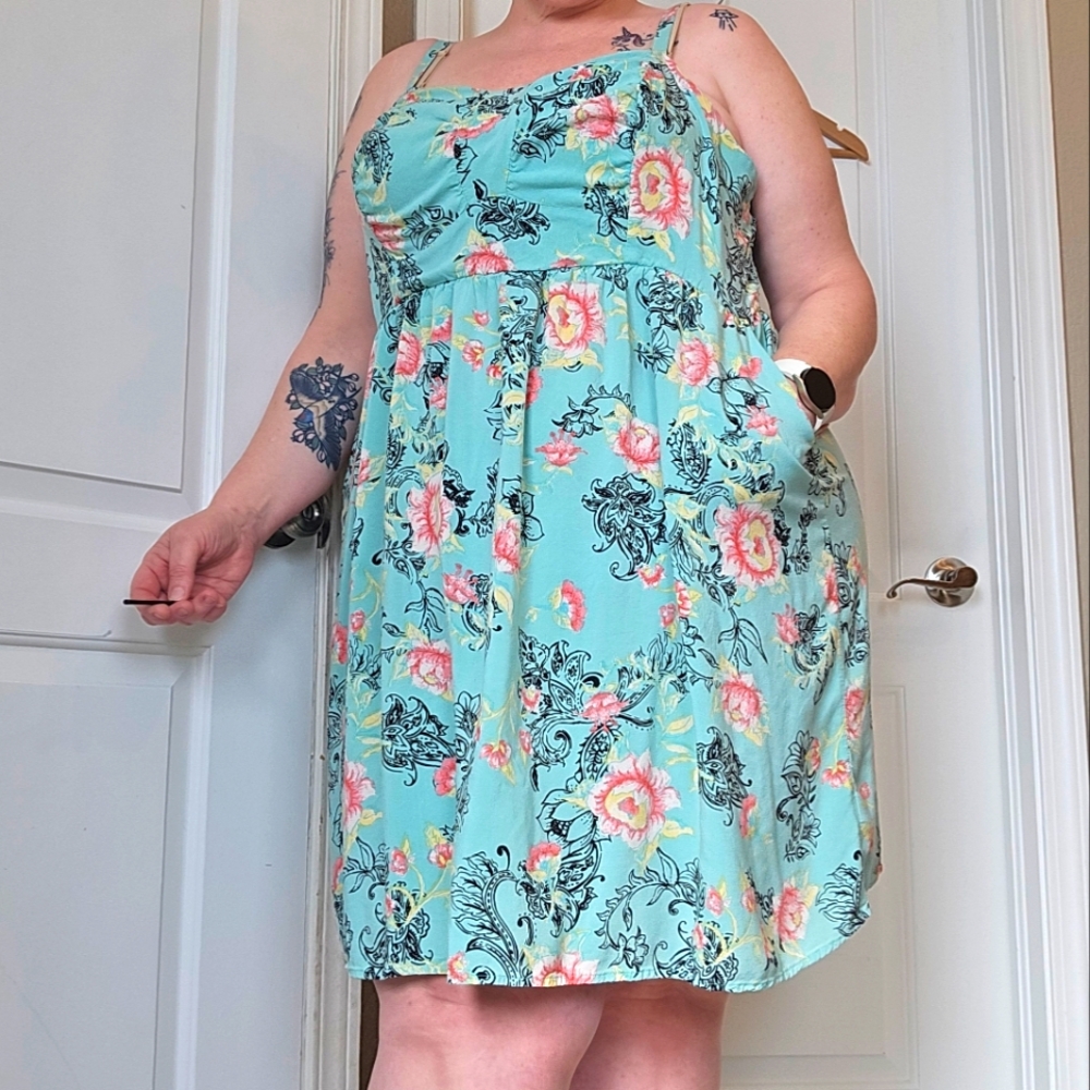 Torrid Rayon Sundress - Turquoise Floral & Paisley Mid-length Dress - Size 4